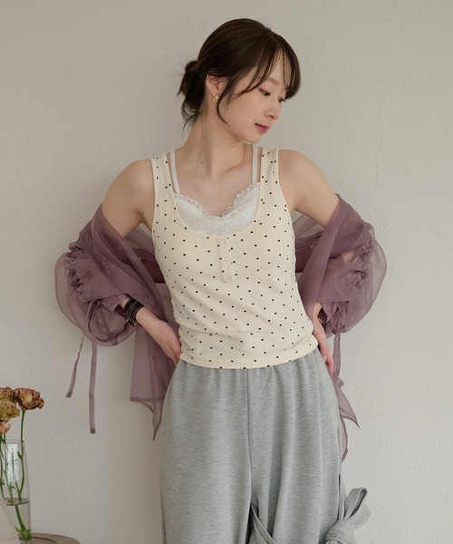 mideal(マイディール)の「lace layered tank top / レースレイヤードカップ付きタンクトップ(キャミソール・レディース・イエロー/アイボリー/ブルーグリーン・FREE)」の1枚目の写真