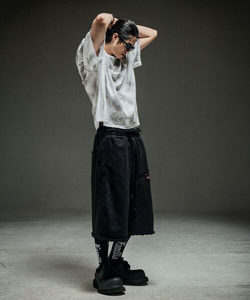 MWOONG(ムン)の「Washed destroyed bermuda P BK(スウェットパンツ・レディース・その他・FREE)」の3枚目の写真