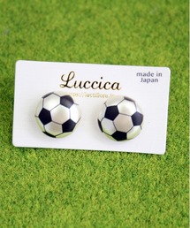 【Luccica】 - サッカーボールピアス - 耳元に遊び心を添える、スポーツモチーフのミニアクセサリー