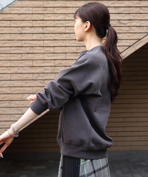 GYMPHLEX(ジムフレックス)の「Gymphlex/ジムフレックス スウィングスリーブ クルーネックプルオーバー SWING SLEEVE CREW NECK PULLOVER C0291 TCF(スウェット・レディース・チャコールグレー/ネイビー/トップグレー/アイボリー・14)」の10枚目の写真