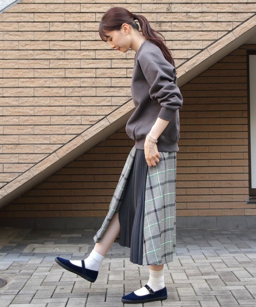 GYMPHLEX(ジムフレックス)の「Gymphlex/ジムフレックス スウィングスリーブ クルーネックプルオーバー SWING SLEEVE CREW NECK PULLOVER C0291 TCF(スウェット・レディース・チャコールグレー/ネイビー/トップグレー/アイボリー・14)」の14枚目の写真