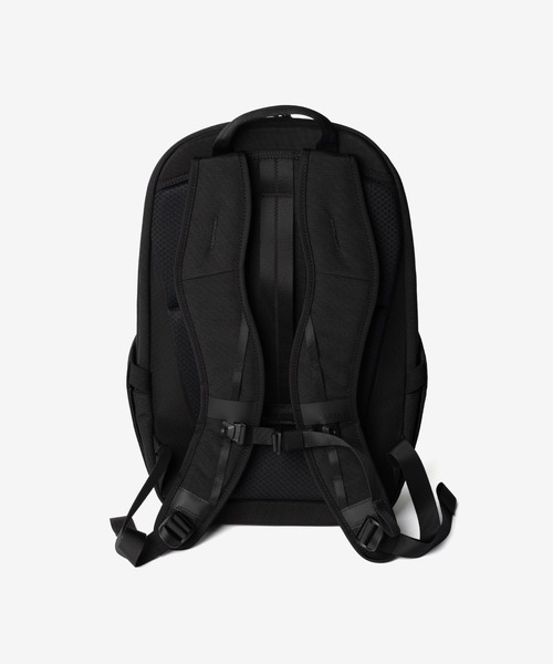 ALPAKA(アルパカ)の「ALPAKA / アルパカ Elements Backpack Pro 撥水/防水 タクティカル バックパック(バックパック/リュック・メンズ・ブラック・FREE)」の11枚目の写真