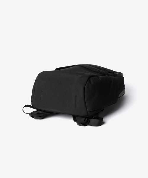 ALPAKA(アルパカ)の「ALPAKA / アルパカ Elements Backpack Pro 撥水/防水 タクティカル バックパック(バックパック/リュック・メンズ・ブラック・FREE)」の12枚目の写真