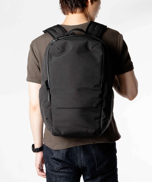 ALPAKA(アルパカ)の「ALPAKA / アルパカ Elements Backpack Pro 撥水/防水 タクティカル バックパック(バックパック/リュック・メンズ・ブラック・FREE)」の2枚目の写真