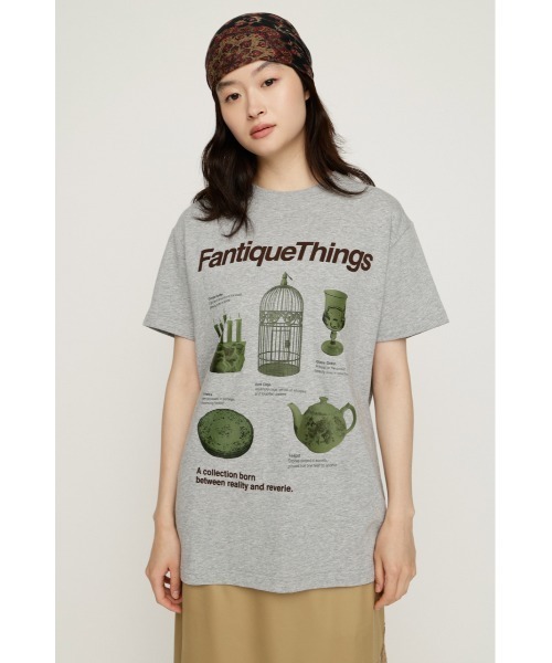 SLY（スライ）の「FANTIQUE THINGS LOGO T/SH ファンティークシングスロゴTシャツ 秋服 冬服（Tシャツ/カットソー・レディース・ホワイト/ライトブラック/杢グレー/レッド・2/1）」の3枚目の写真