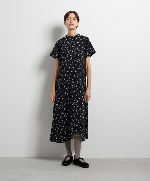 LANVIN en Bleu（ランバンオンブルー）の「Midnight Margaretワンピース（ワンピース・レディース・ネイビー・36/38）」の4枚目の写真
