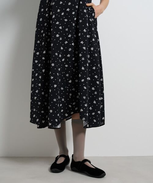 LANVIN en Bleu（ランバンオンブルー）の「Midnight Margaretワンピース（ワンピース・レディース・ネイビー・36/38）」の3枚目の写真