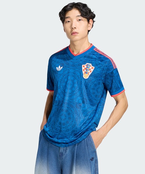 adidas(アディダス)の「クロアチア代表 26 アウェイ レプリカ ユニフォーム / アディダス adidas(Tシャツ/カットソー・メンズ・ブルー・XX-LARGE/XXX-LARGE/LARGE/MEDIUM/SMALL/X-LARGE)」の1枚目の写真