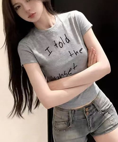 HALEY PESCA（ヘーリーペスカ）の「HALEY PESCA/Y2K レタリングプリント スリムTシャツ（Tシャツ/カットソー・レディース・グレー・SMALL）」の6枚目の写真