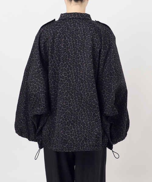 journal standard L'essage（ジャーナルスタンダードレサージュ）の「《追加2》ILL ONE EIGHTY/イル ワンエイティ 別注LEOPARDショートブルゾン（その他アウター・レディース・その他6/チャコールグレー・FREE）」の19枚目の写真