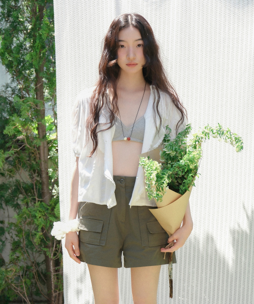 MOUI(モウイ)の「Ruffle lace blouse (O/WHITE_half sleeve)(シャツ/ブラウス・レディース・その他・FREE)」の4枚目の写真
