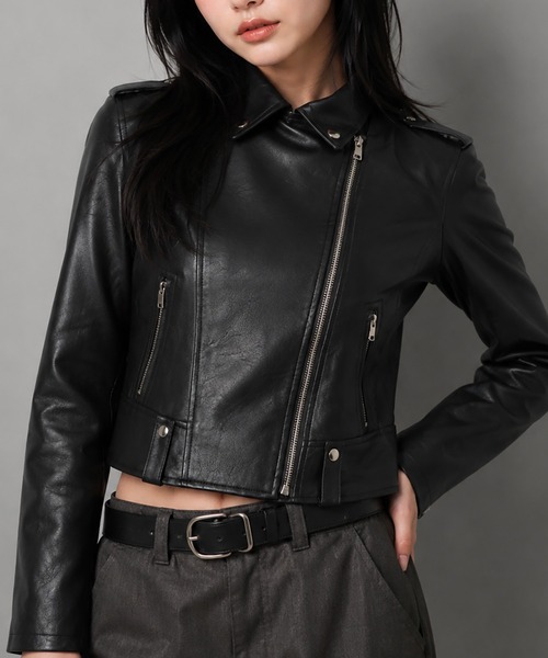 SPINNS(スピンズ)の「ショート丈ライダースジャケット/ストリート女子(ライダースジャケット・レディース・ブラック・ONESIZE)」の1枚目の写真