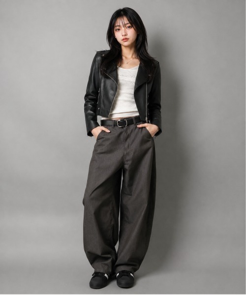 SPINNS(スピンズ)の「ショート丈ライダースジャケット/ストリート女子(ライダースジャケット・レディース・ブラック・ONESIZE)」の3枚目の写真