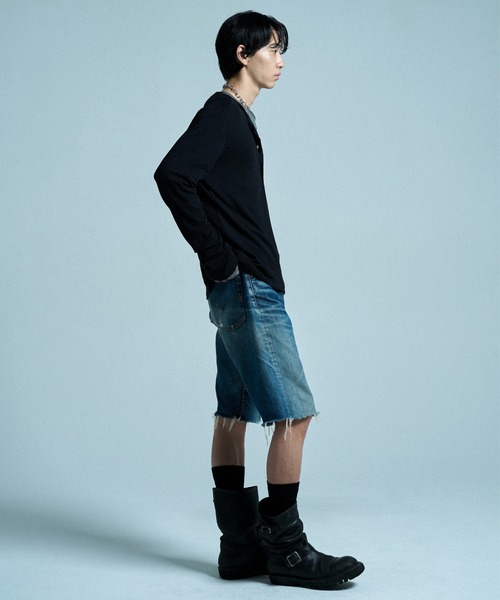 CAMPHOR WOOD(カンファーウッド)の「RIB HENLEY NECK L/S TEE / リブヘンリーネックTEE(Tシャツ/カットソー・メンズ・ラベンダー/スミクロ/ホワイト/ライトブルー/ブラック・SMALL/MEDIUM/LARGE)」の9枚目の写真