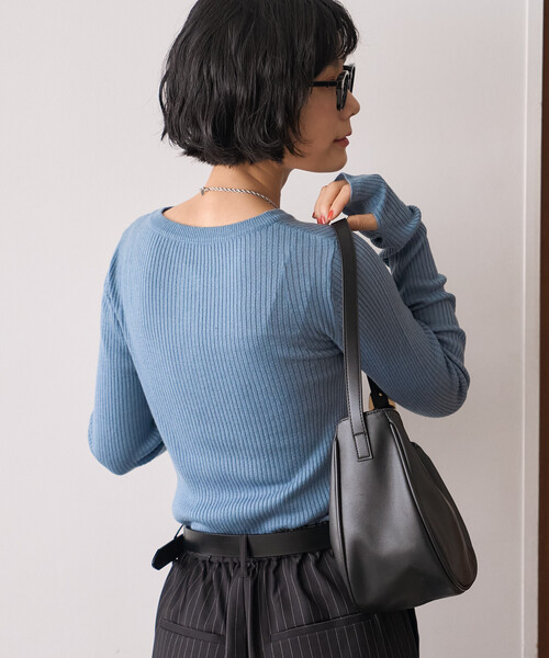 FREAK'S STORE(フリークスストア)の「\ シリーズ累計販売数9万枚突破! /ウォッシャブル ヘンリーネックニット/ヘンリーネックロンT(ニット/セーター・レディース・ブルー/ベージュ/ブラック/オフホワイト・フリ-)」の15枚目の写真