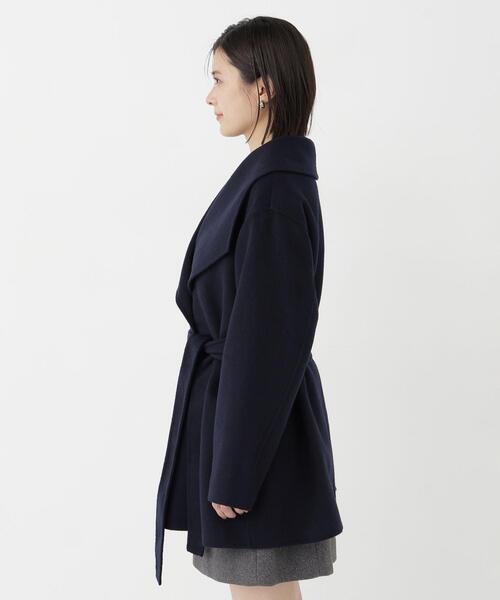 NATURAL BEAUTY BASIC(ナチュラルビューティーベーシック)の「リバーベルテッドハーフコート(その他アウター・レディース・ネイビー/ブラウン/オフホワイト・SMALL/MEDIUM)」の15枚目の写真