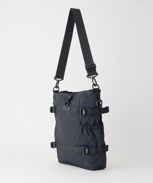 WILD THINGS（ワイルドシングス）の「米軍ラジオバッグモチーフ【WILD THINGS】STORAGE SHOULDER M リップストップナイロン ショルダーバッグ（ショルダーバッグ・レディース・ブラック/ベージュ/カーキ・ONE SIZE）」の9枚目の写真