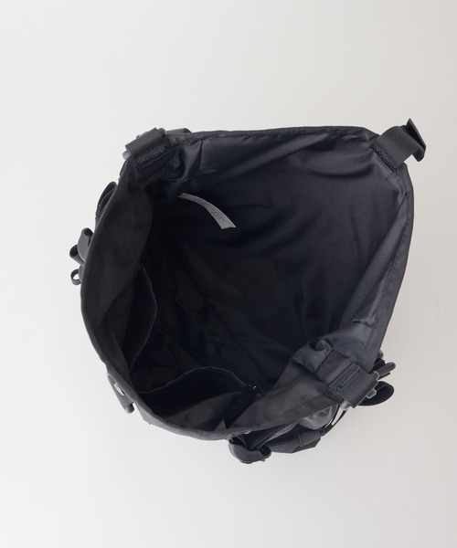 WILD THINGS（ワイルドシングス）の「米軍ラジオバッグモチーフ【WILD THINGS】STORAGE SHOULDER M リップストップナイロン ショルダーバッグ（ショルダーバッグ・レディース・ブラック/ベージュ/カーキ・ONE SIZE）」の15枚目の写真