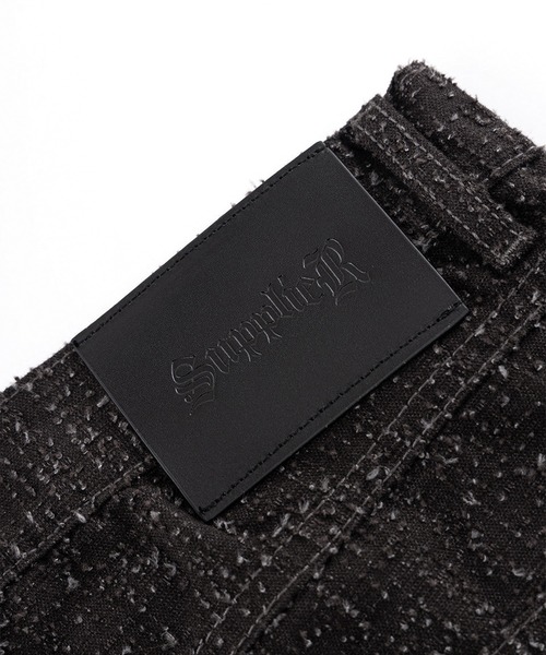 SUPPLIER(サプライヤー)の「SUPPLIER-Multiple Cross Leather Patch Baggy Denim(デニムパンツ・メンズ・ブルー/ブラック・FREE)」の8枚目の写真