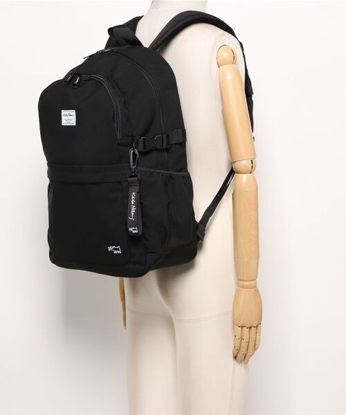 Keith Haring（キース・ヘリング）の「【Keith Haring】キース・ヘリング パックパック 26L（バックパック/リュック・レディース・ブラック・FREE）」の5枚目の写真