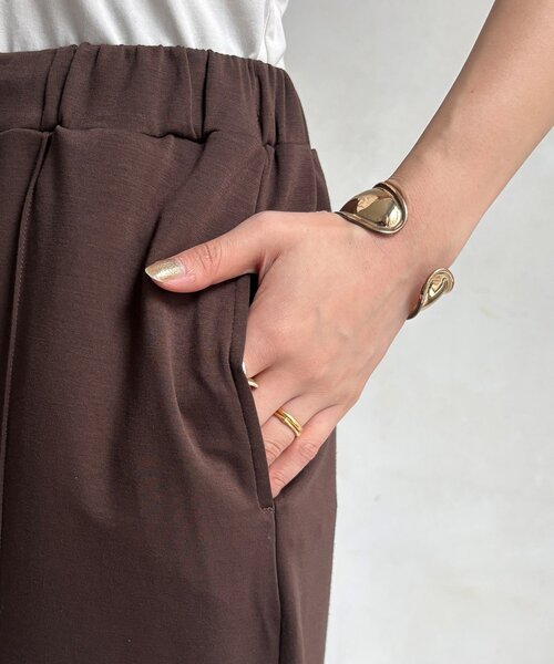 DouDou(ドゥドゥ)の「【WEB限定】エアリーポンチセンタープレスパンツ(その他パンツ・レディース・ブラック/ブラウン/チャコールグレー・FREE)」の8枚目の写真
