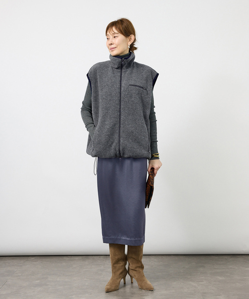 INSCRIRE(アンスクリア)の「INSCRIRE アンスクリア Fleese Vest(ブルゾン・レディース・グレー・SMALL)」の2枚目の写真