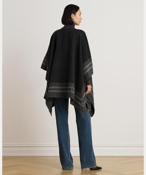 LAUREN RALPH LAUREN(ローレン ラルフ ローレン)の「バックルトリム ベルティングモチーフ ジャカード ルアナ(ポンチョ・レディース・ブラック系1・ONE)」の6枚目の写真