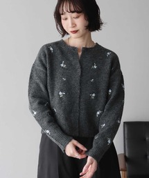 フラワー刺繍クルーネックカーディガン