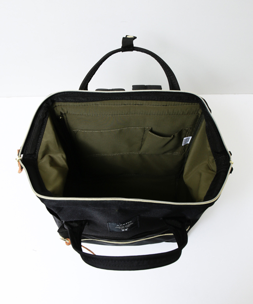 anello(アネロ)の「【anello】アネロ スクエアリュック(バックパック/リュック・レディース・ブラック/ネイビー/キャメル/マルチ・FREE)」の20枚目の写真