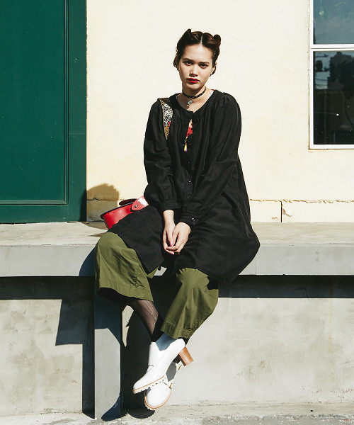 HYSTERIC GLAMOUR（ヒステリックグラマー）の「長袖ノーカラーSHOP（ワンピース・レディース・ホワイト/カーキ/ブラック・FREE）」の9枚目の写真