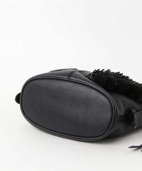 MARC JACOBS（マークジェイコブス）の「THE SLING BEADSPOMS/ザ
