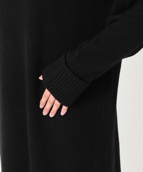 SLOBE IENA（スローブイエナ）の「サイドスリットボトルネックニットワンピース◆（ワンピース・レディース・ライトグレー/ブラック/ベージュ/ブラウン・FREE）」の15枚目の写真