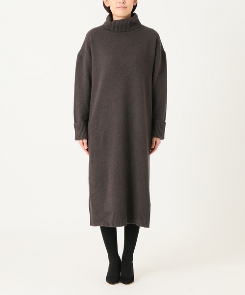 SLOBE IENA（スローブイエナ）の「サイドスリットボトルネックニット