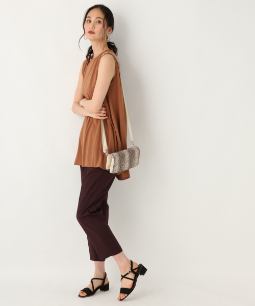 GLOBAL WORK(グローバルワーク)の「Aラインチュニックノースリーブ/836489(Tシャツ/カットソー・レディース・ブラウン/ダークグレー/グレー系その他4/ホワイト・MEDIUM/LARGE)」の15枚目の写真