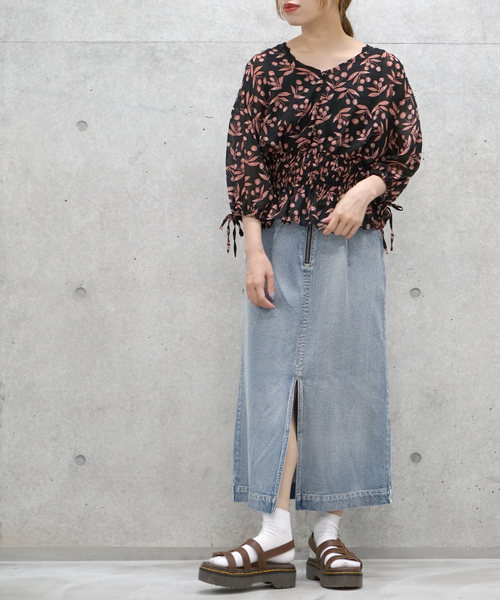 w closet（ダブルクローゼット）の「チェリー柄ウエストシャーリングブラウス（シャツ/ブラウス・レディース・アイボリー/ブラック・FREE）」の7枚目の写真