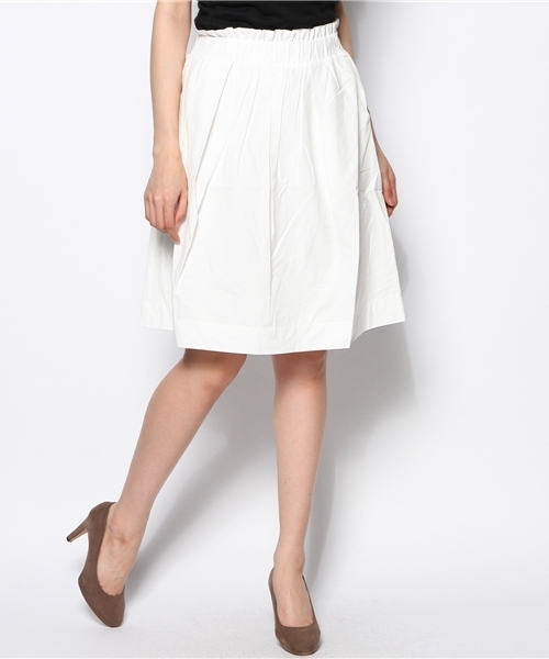 mystic(ミスティック)の「ハリ感タックギャザースカート(スカート・レディース・ブルー/ブラック/オフホワイト/レッド・フリ-)」の2枚目の写真