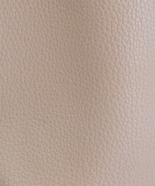 CLEA（クレア）の「柔らかフェイクレザー 2WAY 巾着 ミニショルダー（ショルダーバッグ・レディース・ブラック/グレイッシュベージュ/ブラウン/オフホワイト・FREE）」の15枚目の写真