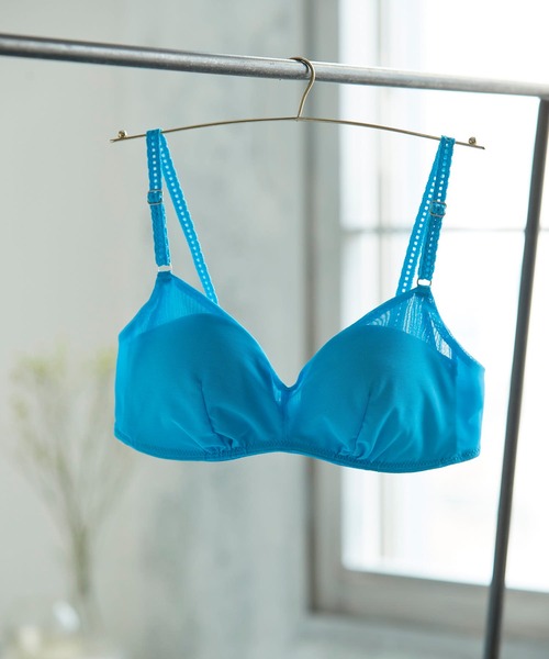 une nana cool(ウンナナクール)の「特別な日以外の364日つけたくなるブラ 364ブラ シンプル(ブラジャー・レディース・ブラック/ベージュ/グレー/オリーブ/パープル/ピンク/フレッシュイエロー/バイオレット/オレンジ/インディゴブルー/グリーン/レッド/ベビーピンク/チェリーピンク/シルバーグレー/グレイッシュブルー/ミント/ライトパープル/シャーベット/スカイブルー/黄緑系/サックスブルー/スモークピンク/スモーキーグリーン系/ネイビー/マジェンタ/マスタード/ターコイズブルー/コーラル/ライトグリーン/ダークブルー/ブラウン/ライトピンク/ライトブラウン/ブルー/ダークグリーン/ワイン/ピンクベージュ/ラベンダー/シャンパン/サンドベージュ/オートミール/ライトオレンジ系/エメラルドブルー/オリーブ系/ライトイエロー/エンジ/桜/ウッド/ダークグレー・S/M/L/LL/LLG)」の19枚目の写真