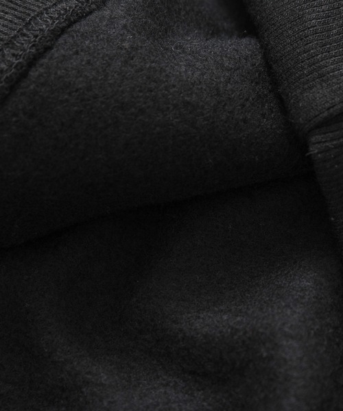 FILA（フィラ）の「【FILA/フィラ】ワンポイント ロゴ刺繍 ビッグシルエット 裏起毛 スウェット トレーナー（スウェット・メンズ・ホワイト/ブラック/ネイビー/杢グレー/モカ/グリーン系その他/セージグリーン/グレイッシュベージュ・LL/M/L/3L）」の9枚目の写真