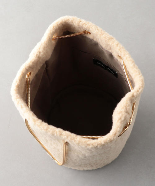 ODETTE E ODILE（オデットエオディール）の「O Uボアチェーンキンチャク（ショルダーバッグ・レディース・ベージュ・FREE）」の6枚目の写真