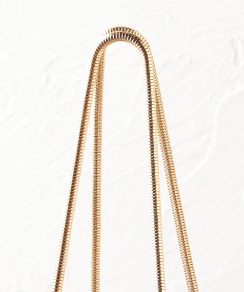 ODETTE E ODILE（オデットエオディール）の「O Uボアチェーンキンチャク（ショルダーバッグ・レディース・ベージュ・FREE）」の5枚目の写真