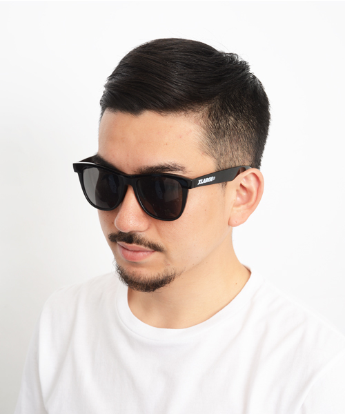 XLARGE（エクストララージ）の「XL SUNGLASS（サングラス・メンズ・ブルー/ホワイト/ブラック/ダークグレー/ブラウン/グリーン・ONE SIZE）」の17枚目の写真