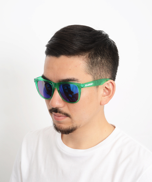 XLARGE（エクストララージ）の「XL SUNGLASS（サングラス・メンズ・ブルー/ホワイト/ブラック/ダークグレー/ブラウン/グリーン・ONE SIZE）」の8枚目の写真