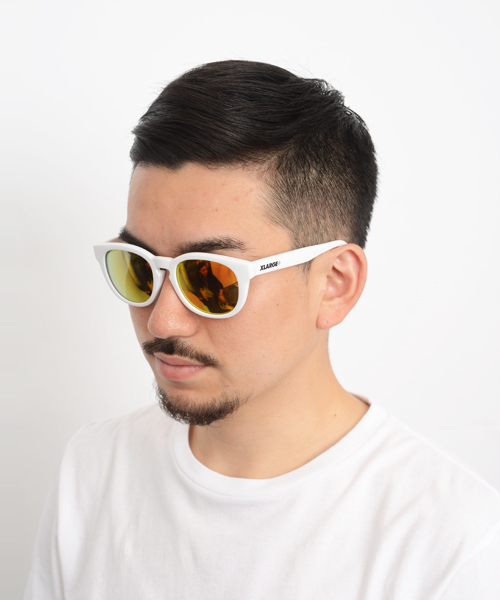 XLARGE（エクストララージ）の「XL SUNGLASS（サングラス・メンズ・ブルー/ホワイト/ブラック/ダークグレー/ブラウン/グリーン・ONE SIZE）」の10枚目の写真