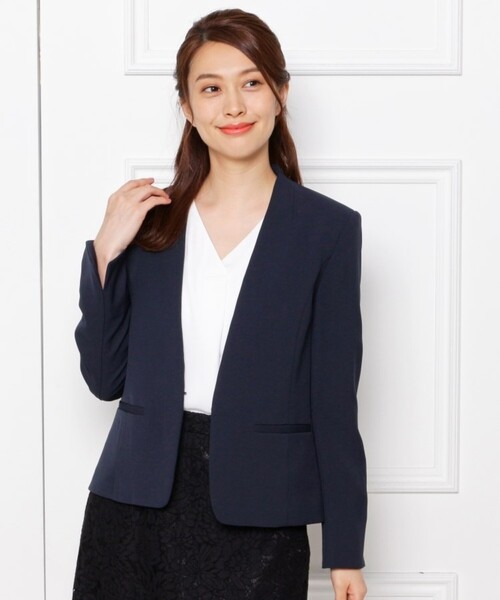 SHOO・LA・RUE(シューラルー)の「◆【洗える/ストレッチ】ダブルクロス Vネック ジャケット(ノーカラージャケット・レディース・ダークネイビー/ブラック/ナチュラル/ブラック系/ベージュ系その他4/ベージュ系その他5/グレー系6/ブラック系1・03/04/05/01/02/06/07)」の8枚目の写真