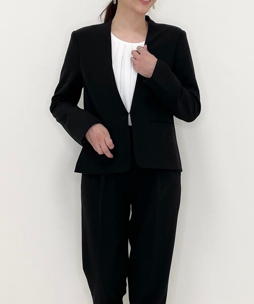 SHOO・LA・RUE(シューラルー)の「◆【洗える/ストレッチ】ダブルクロス Vネック ジャケット(ノーカラージャケット・レディース・ダークネイビー/ブラック/ナチュラル/ブラック系/ベージュ系その他4/ベージュ系その他5/グレー系6/ブラック系1・03/04/05/01/02/06/07)」の15枚目の写真