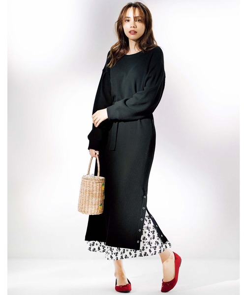 GeeRA(ジーラ)の「サイドボタンワッフル素材ワンピース(ワンピース・レディース・ブラック/ベージュ/モカ・MEDIUM/LARGE/XX-LARGE/X-LARGE)」の6枚目の写真