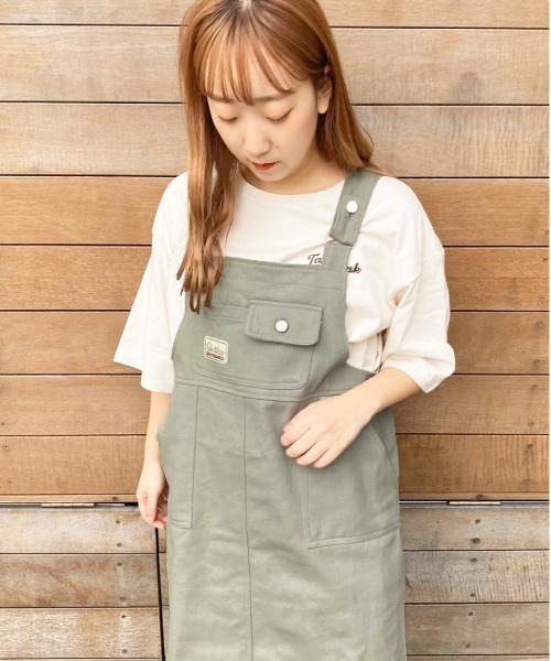 apres jour（アプレジュール）の「ワッペン付きジャンスカ【ZOZOTOWN限定アイテム】（ジャンパースカート・レディース・オフホワイト/カーキ/モカ・フリー）」の8枚目の写真