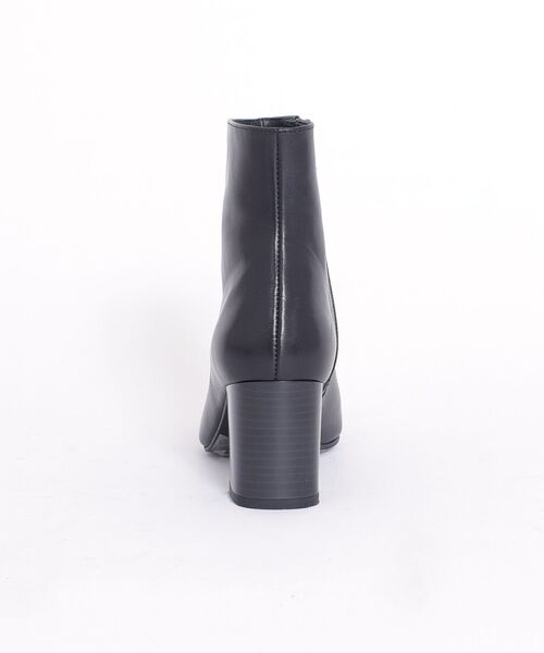 SHIPS（シップス）の「FLAMENQUITAS:スクエアトゥミドルブーツ◇（ブーツ・レディース・ブラック/ベージュ・38/35/36/37）」の7枚目の写真