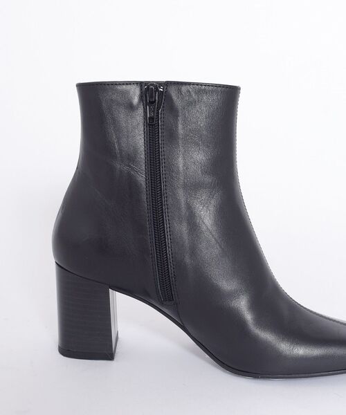 SHIPS（シップス）の「FLAMENQUITAS:スクエアトゥミドルブーツ◇（ブーツ・レディース・ブラック/ベージュ・38/35/36/37）」の8枚目の写真